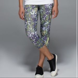 Lululemon Wunder Under Crop II  (Roll Down)